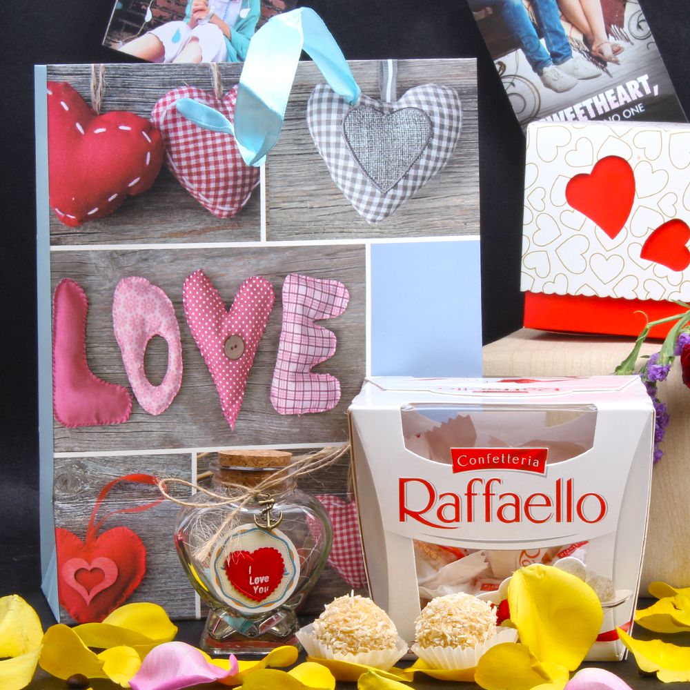 Personalized Message Love Bottle with Raffaello Chocolate