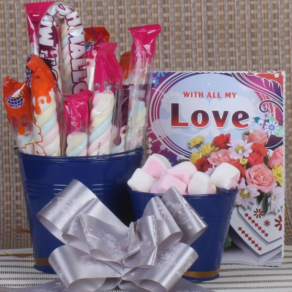 Love Bucket of Marshmallow