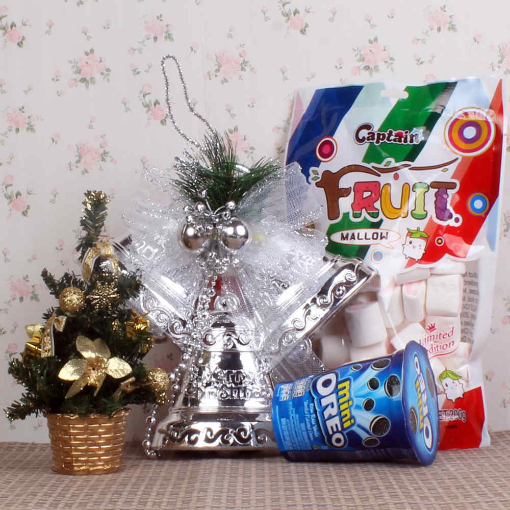 Gift of Christmas Bell with Oreo and Marshmallow